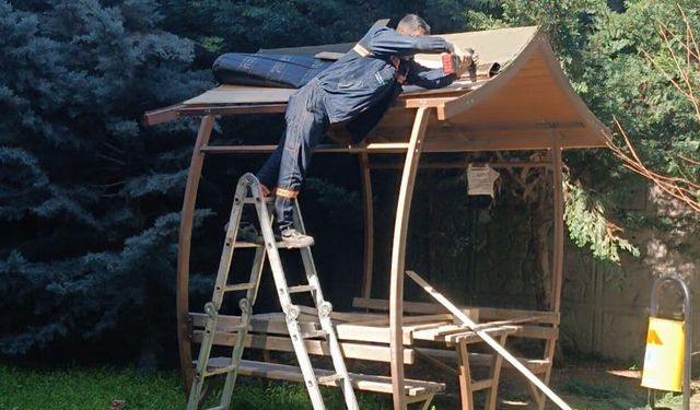 Pursaklar'da Parklar Yaza Hazırlanıyor, Ekipler Sahaya İndi