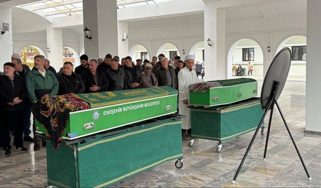 Sincan’daki Aile Faciasında Hayatını Kaybeden Anne ve Kız Defnedildi