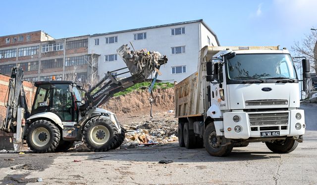 Mobilyanın Kalbi Siteler Bölgesinde Detaylı Temizlik