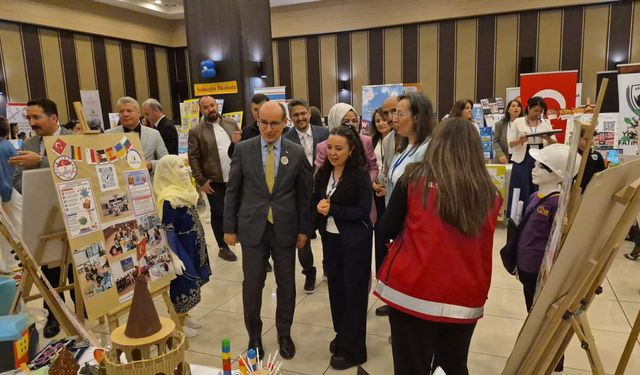 Yenimahalle’de 142 Okulun Yenilikçi Teknolojileri Görücüye Çıktı
