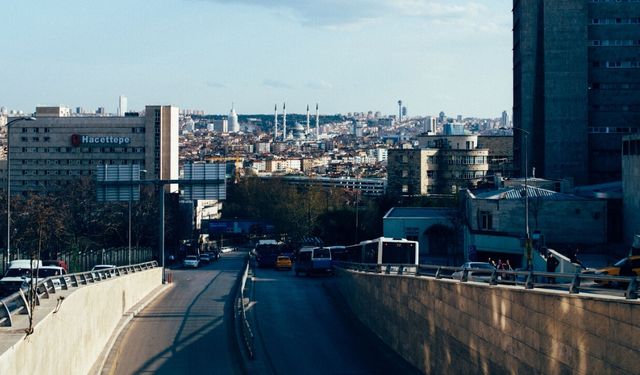 Ankara Ahmet Adnan Saygun Caddesi