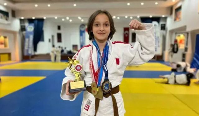 Ankara’da 12 Yaşındaki Judocudan 1 Ayda 5 Şampiyonluk