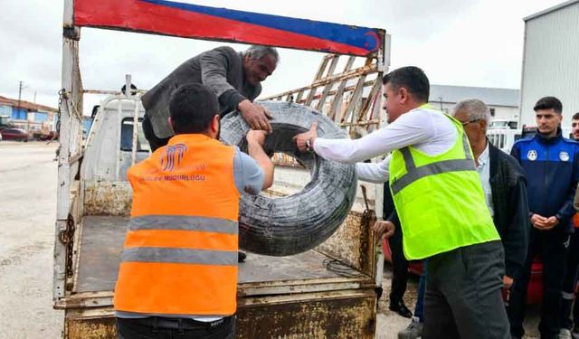 Ankara Büyükşehir’den 500 Çiftçiye Sulama Borusu Desteği