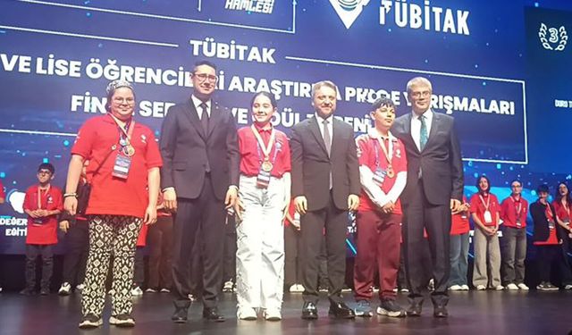 Çubuklu Öğrenciler 1000 Dolarlık Protezi 1230 Liraya Mal Etti