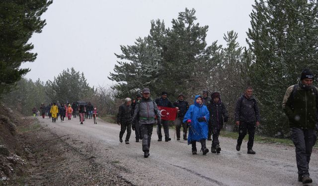 Çubuk Yukarı Çavundur Göletinde 10 Km'lik Doğa Yürüyüşü
