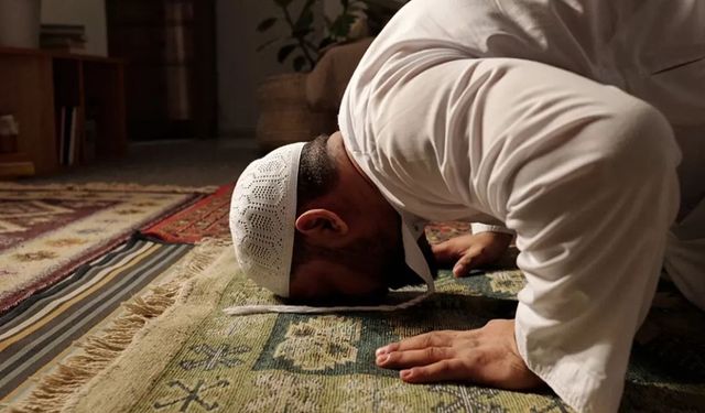 Kurban Kesildikten Sonra Kılınan Namaz Nasıl Kılınır?