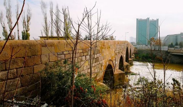 Ankara Tarihi Akköprü