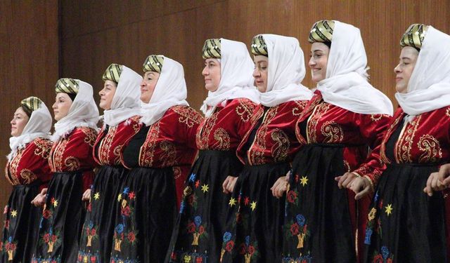 Altındağlı Kadınlar Halk Oyunları Yarışmasında Sahneye Çıktı