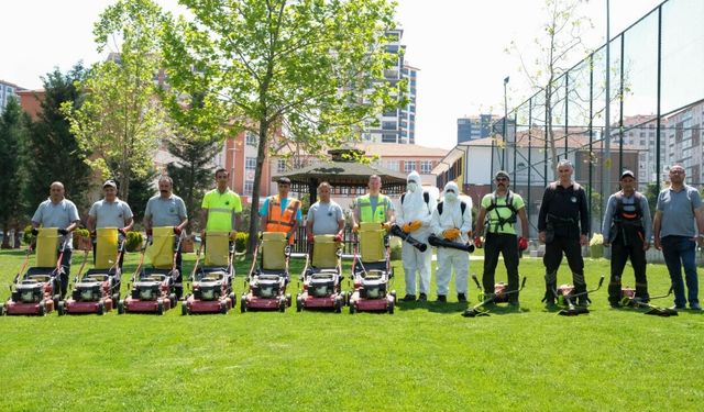Altındağ'da Parklar Yeni Döneme Eksiksiz Hazırlanıyor