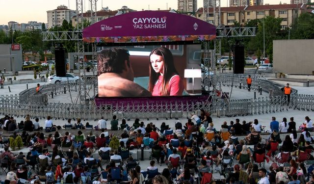 Çayyolu Yaz Sahnesi Film Günleri Koru Kent Meydanı’nda Başladı