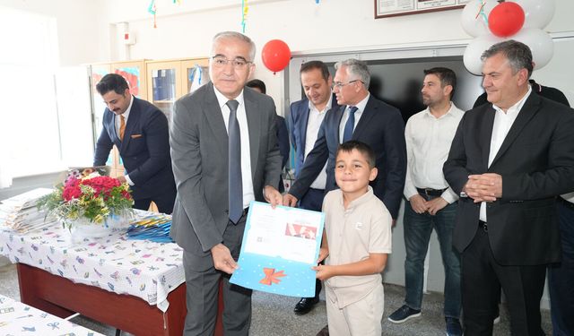 Çubuk'ta 18 Bin Öğrenci Yaz Tatiline Girdi