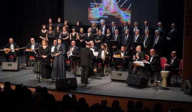 etiSEM Türk Halk Müziği Korosu'ndan "Harman" Konseri