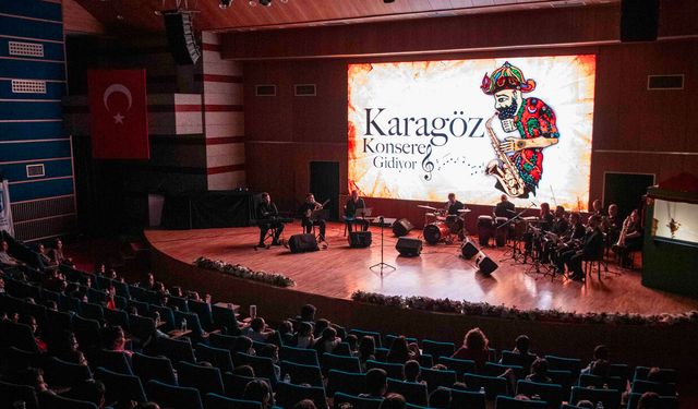 Ankara'da Karagöz ve Hacivat'a Sevgi Seli: 21 Gösterimle Sezona Veda Ettiler