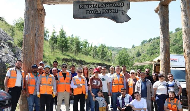 Mamak’ta Kıbrıs Kanyonu’nda Çevre Temizliği Yapıldı