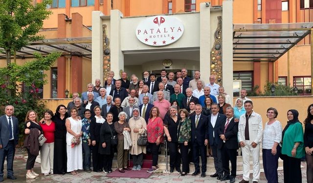 Ankara'da Mucur Lisesi Mezunları Yarım Asır Sonra Buluştu