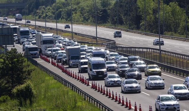 TEM Otoyolu Ankara-İstanbul Yönü Trafiğe Kapatılıyor
