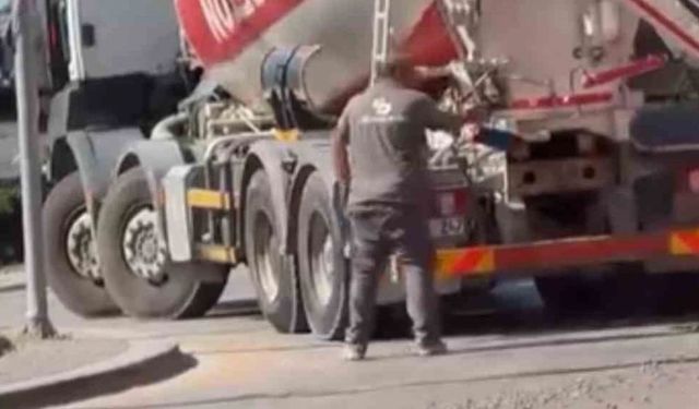 Sincan’da Mikserden Akan Beton Yola Döküldü