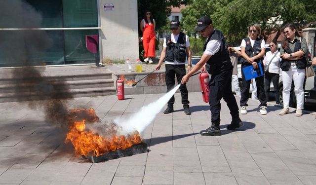 Keçiören Belediyesi Personeline Yangın ve Afet Eğitimi Verildi