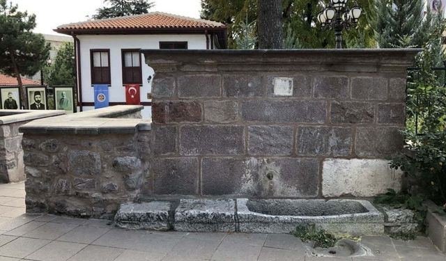 Ankara Tacettin Sultan Camii Çeşmesi