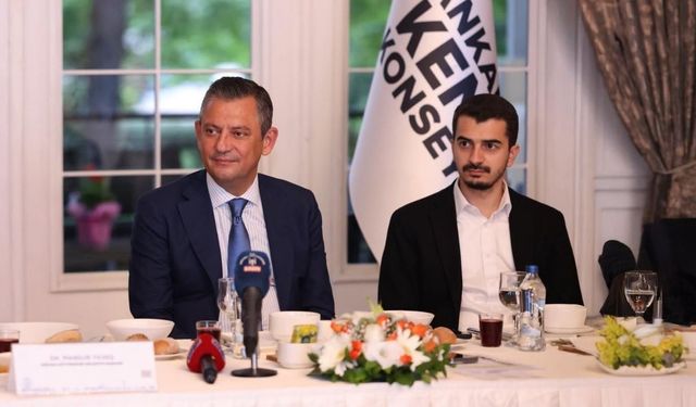 Çankaya Belediye Başkanı Hüseyin Can Güner YENİ Parti’ye Geçti