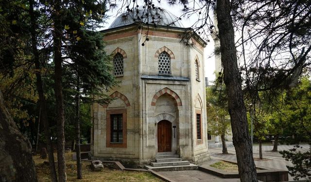 Ankara Cenabi Ahmet Paşa Türbesi