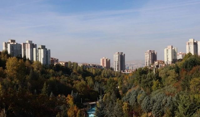 Ankara'da Hafta Sonu Sıcaklık 34 Dereceye Ulaşacak
