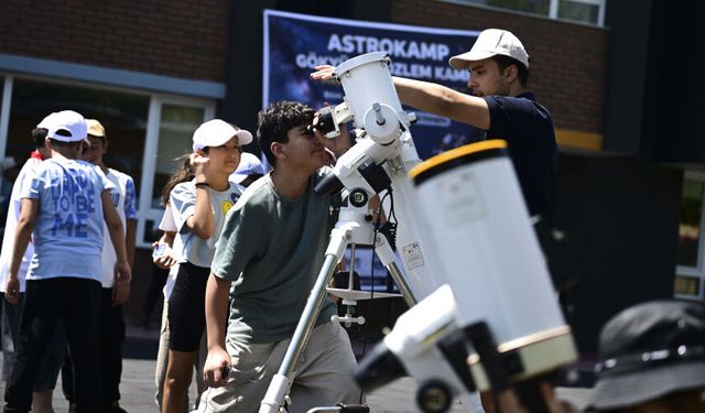 Ankara’da AstroCAMP Gökyüzü Gözlem Şenliği: Dahi Çocuklar Astronomiyle Buluştu