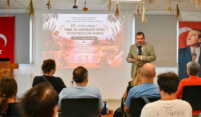 Ankara’da Ücretsiz Tıbbi Aromatik Bitki Eğitimi: 50 Kursiyer Sertifikasını Aldı
