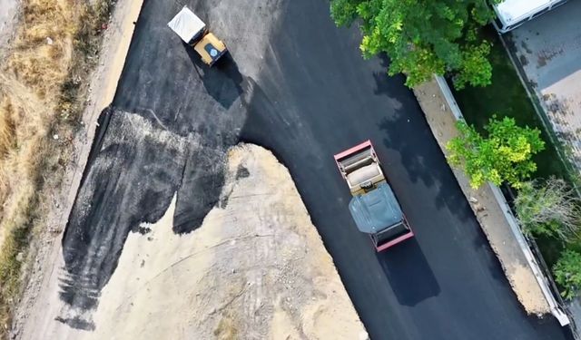 Sincan Belediyesi Asfalt Serim Çalışmalarını Sürdürüyor
