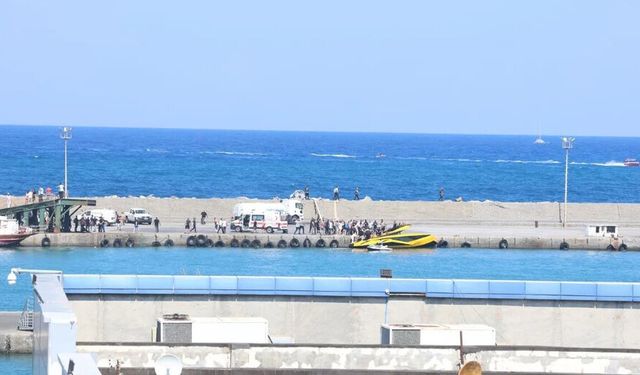 Girne Açıklarında Facia: Feribot Alabora Oldu, Can Kayıpları Var