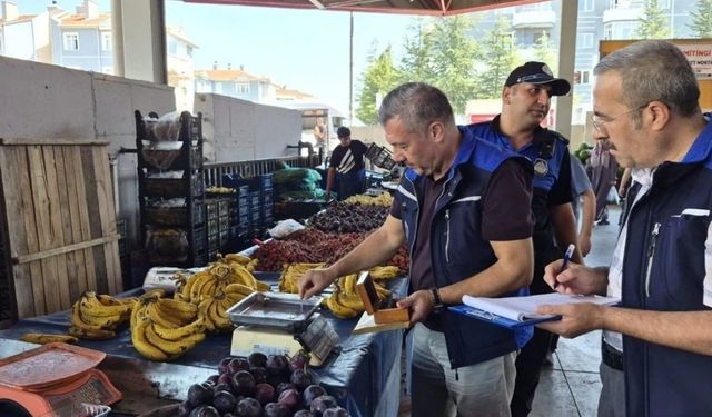 Sincan'da Semt Pazarlarında Ölçü ve Fiyat Kontrolü