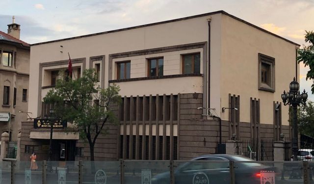 Ankara Vakıf Binası