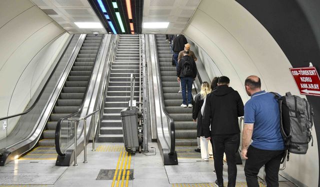 Ankara’da Yürüyen Merdivenlere Sirenli Önlem: Butona Gereksiz Basanları Sesli Sistem Ele Verecek