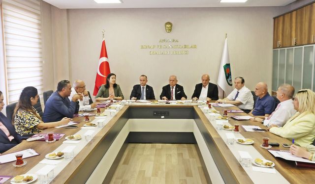 Ankara Esnafına Mesleki Yeterlilik Belgesi Uyarısı: Standartlar ANKESOB’da Anlatıldı