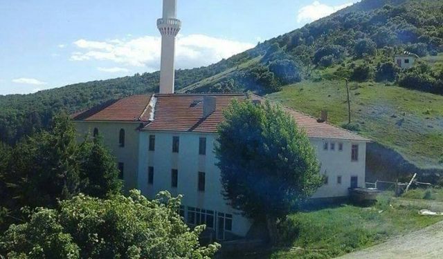Kızılcahamam İğceler Köyü Camii
