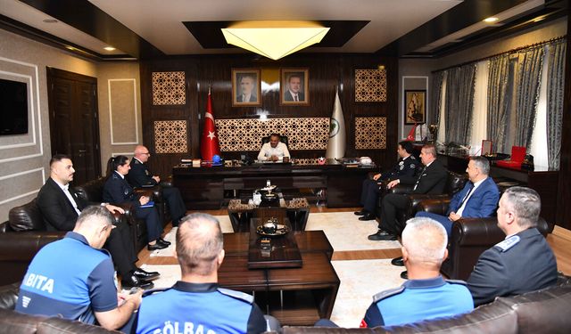 Ankara Zabıtası Pursaklar’da Buluştu: Ertuğrul Çetin Teşkilatı Ağırladı