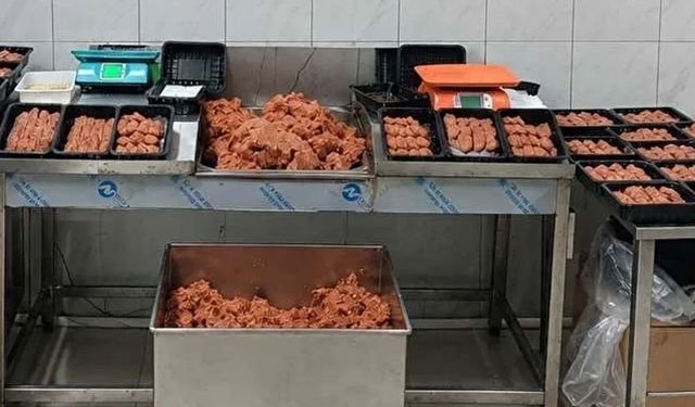 Yenimahalle'de Sahte Gıda Operasyonu: 1333 Kilogram Bozuk Et Ele Geçirildi
