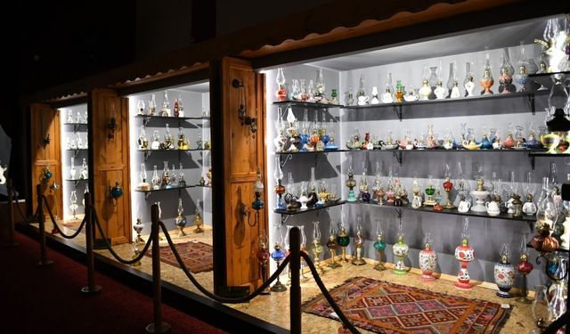 Ankara Süreyya Özkan Gaz Lambası Müzesi