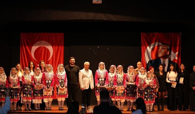 Mamak'ta Dünya Kız Çocukları Günü Kutlandı