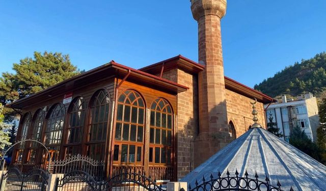 Nallıhan'daki Tarihi Nasuhpaşa Camii Restorasyonla Yeniden Hayat Buldu