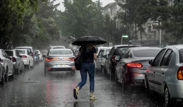 Ankara'da 5 Gün Boyunca Sağanak Yağış Etkili Olacak