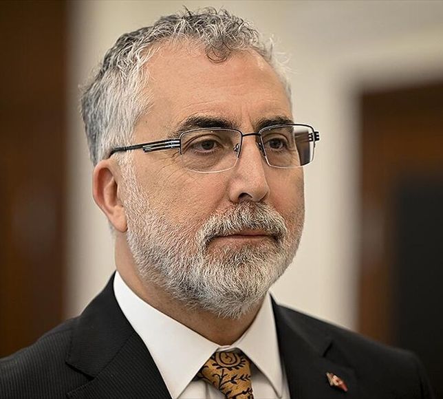 SGK ve TEB Ortaklığında Eczacılara 5 Milyar Liralık İlaç Desteği