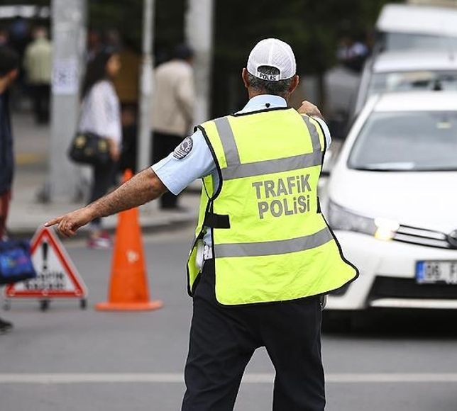 İstanbul Valiliği Duyurdu! Bazı Yollar Trafiğe Kapatılacak