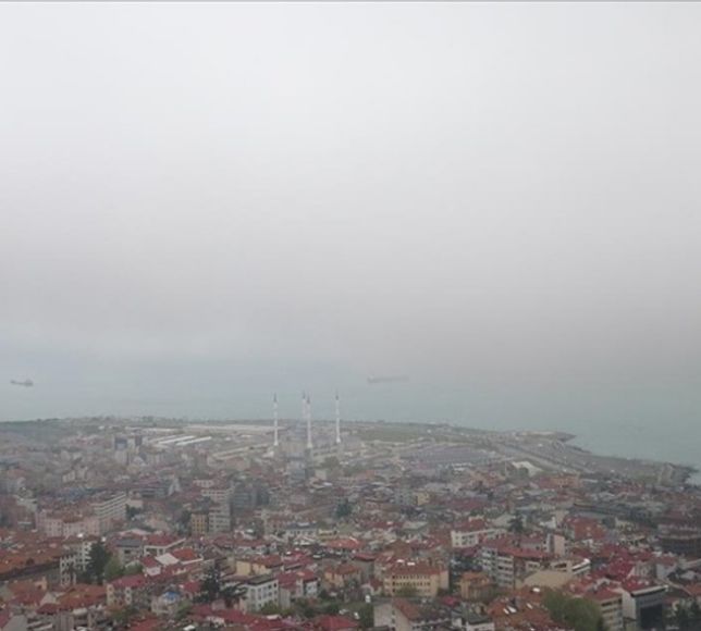 Trabzon’da Yoğun Sis Nedeniyle Uçak Seferleri İptal Edildi