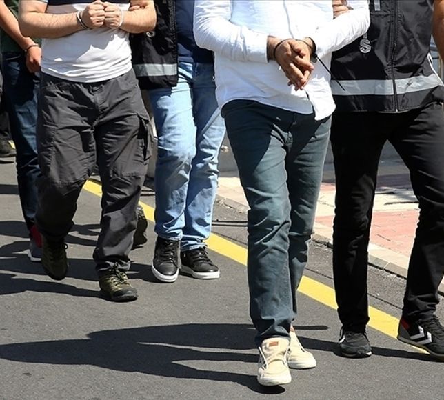 İstanbul Merkezli FETÖ Operasyonunda 56 Şüpheli Yakalandı