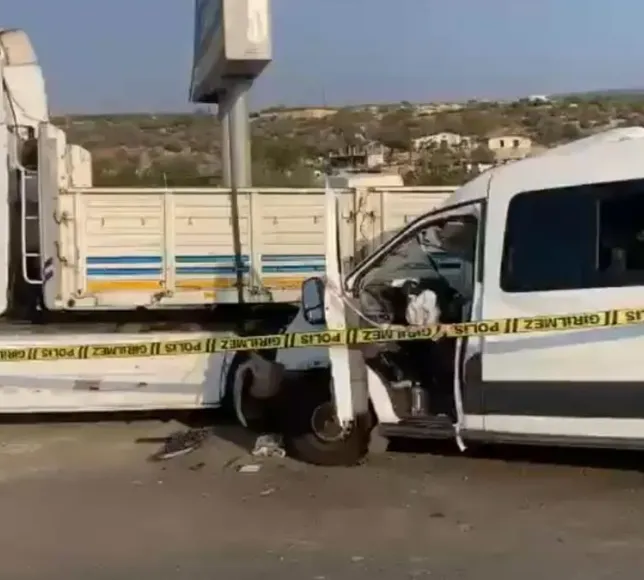 Mersin’de Tatil Yolculuğu Faciaya Dönüştü! Ölü ve Yaralılar Var