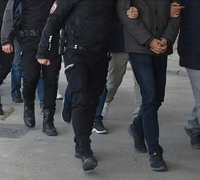 Ankara’da Sahte Belgelerle İkamet İzni Düzenleyen Çete Çökertildi