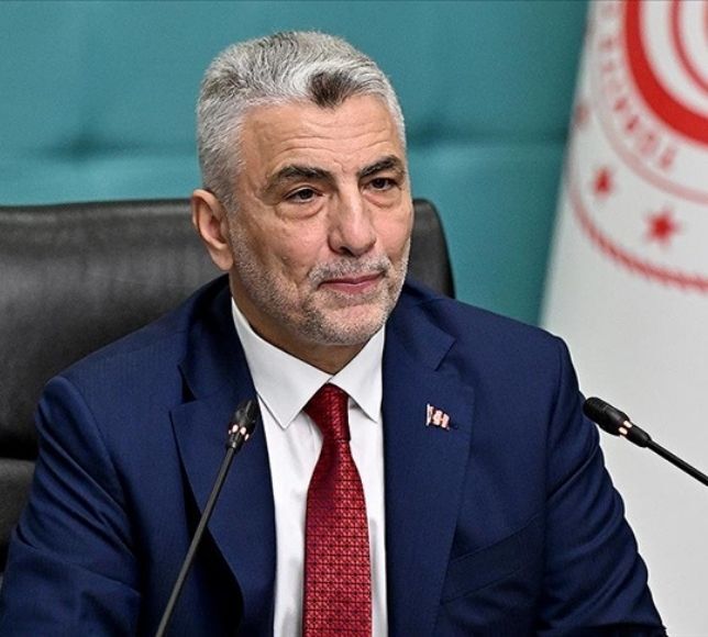 Bakan Bolat, Yok Olmayacak 3 Sektörü Açıkladı