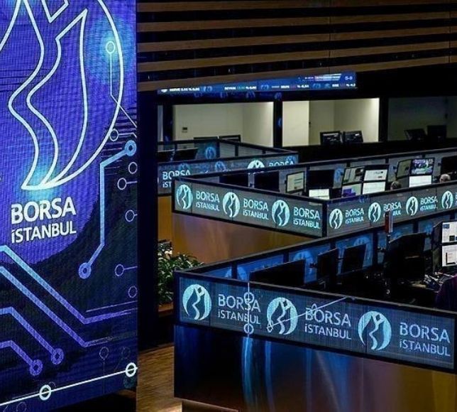 BİST 100 Endeksi 13.926 Puanı Gördü, Rekor Geldi!