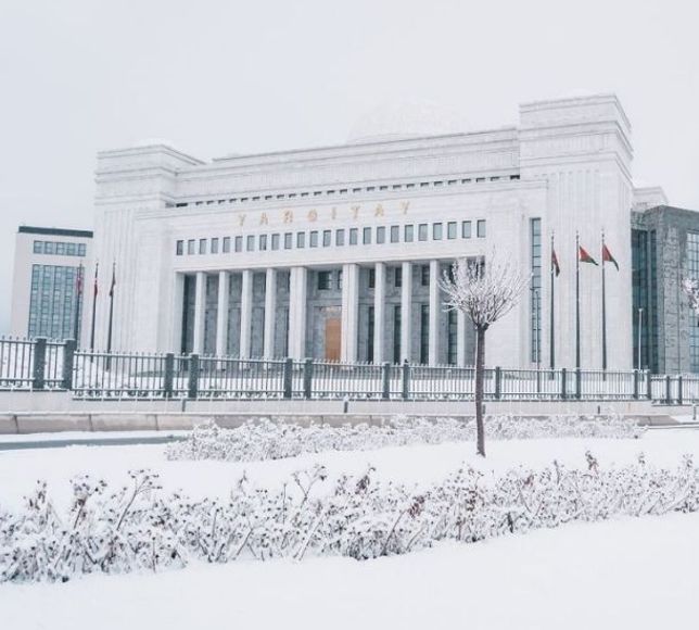Başkent'in Yüksek Kesimlerinde Kar Yağışı Başladı